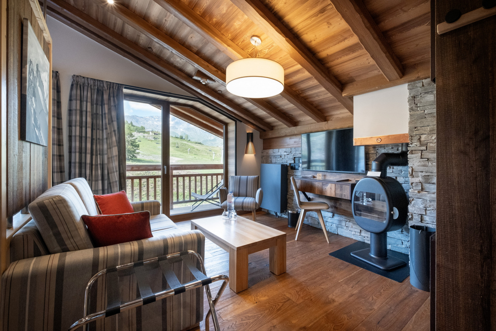 Suite Hôtel Alparena**** & Spa