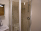 salle-de-bain-studio-4-personnes-les-alpages-la-rosiere-vue-2