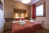 Chambre 2, Appartement Arnica RIT001, Chalet Grivola, La Rosière, vue 2