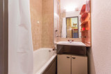 salle-de-bain-studio-BB109-les-bouquetins-la-rosiere