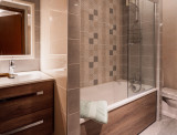 salle-de-bain-app-2-3-4803404