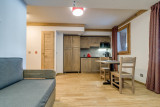 studio-13131