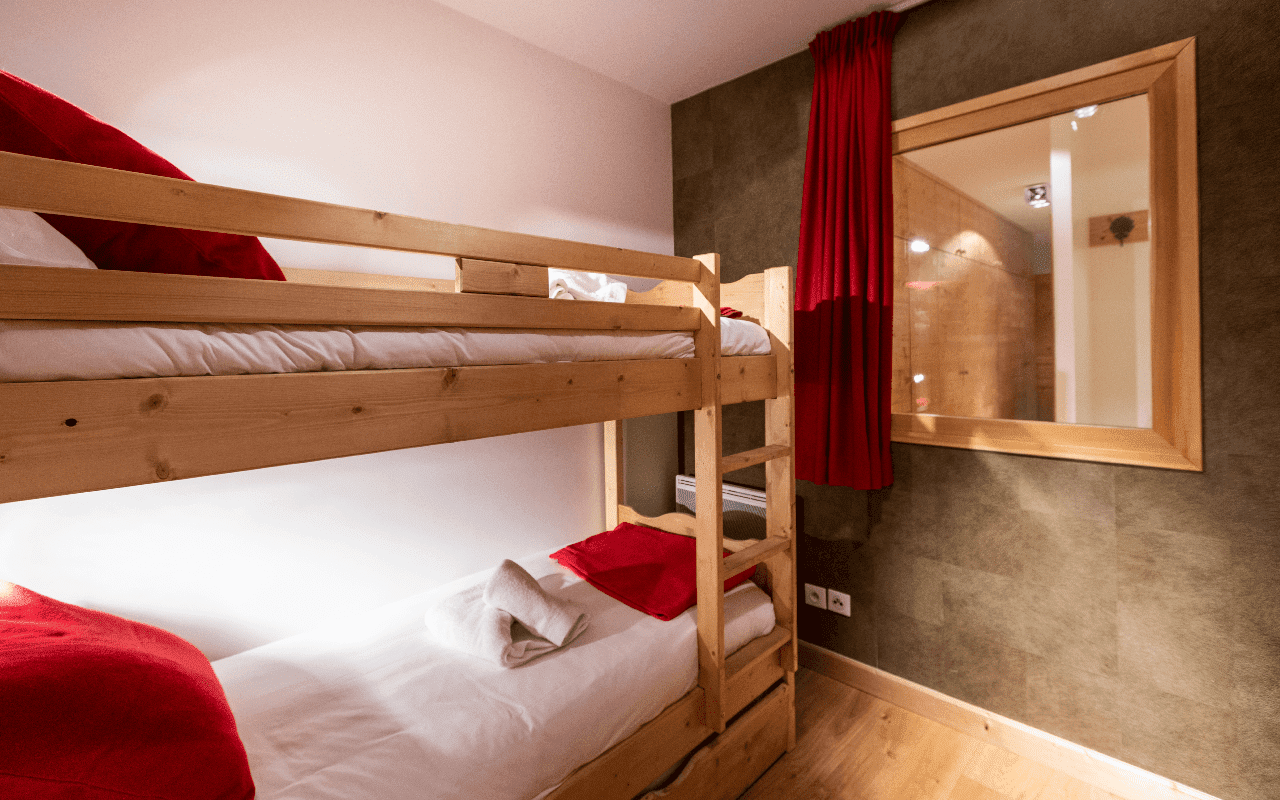 Room 202764-551324 Room 202764-551324