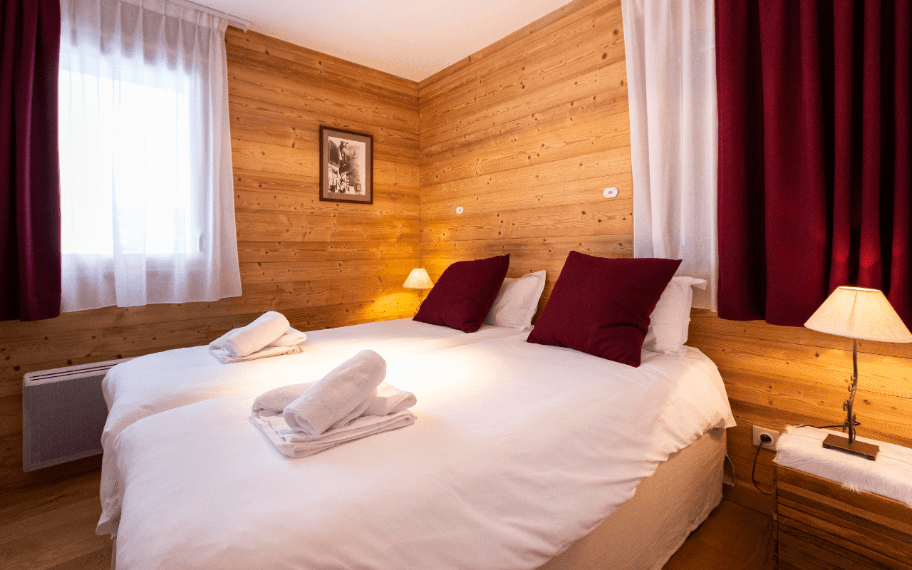 Room 202769-551331 Room 202769-551331