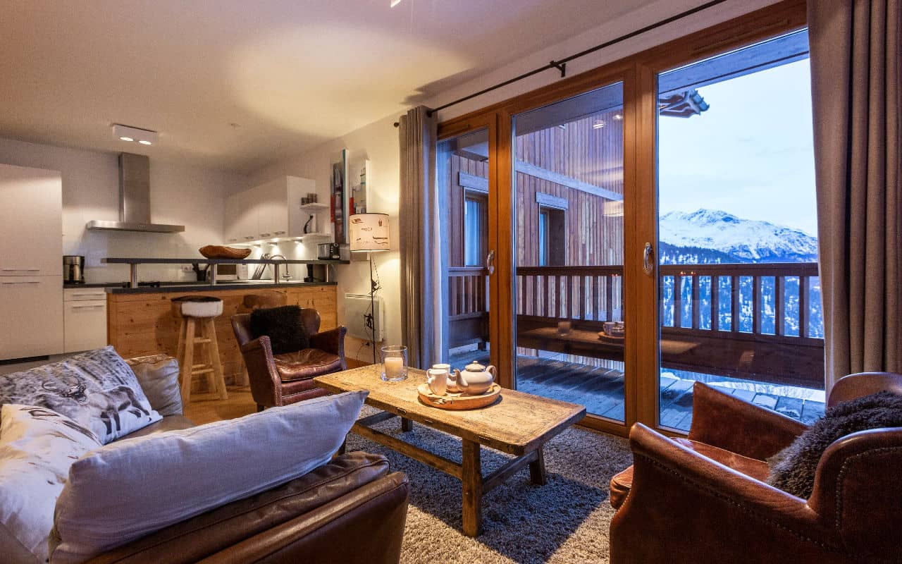 Room 202764-551324 Room 202764-551324