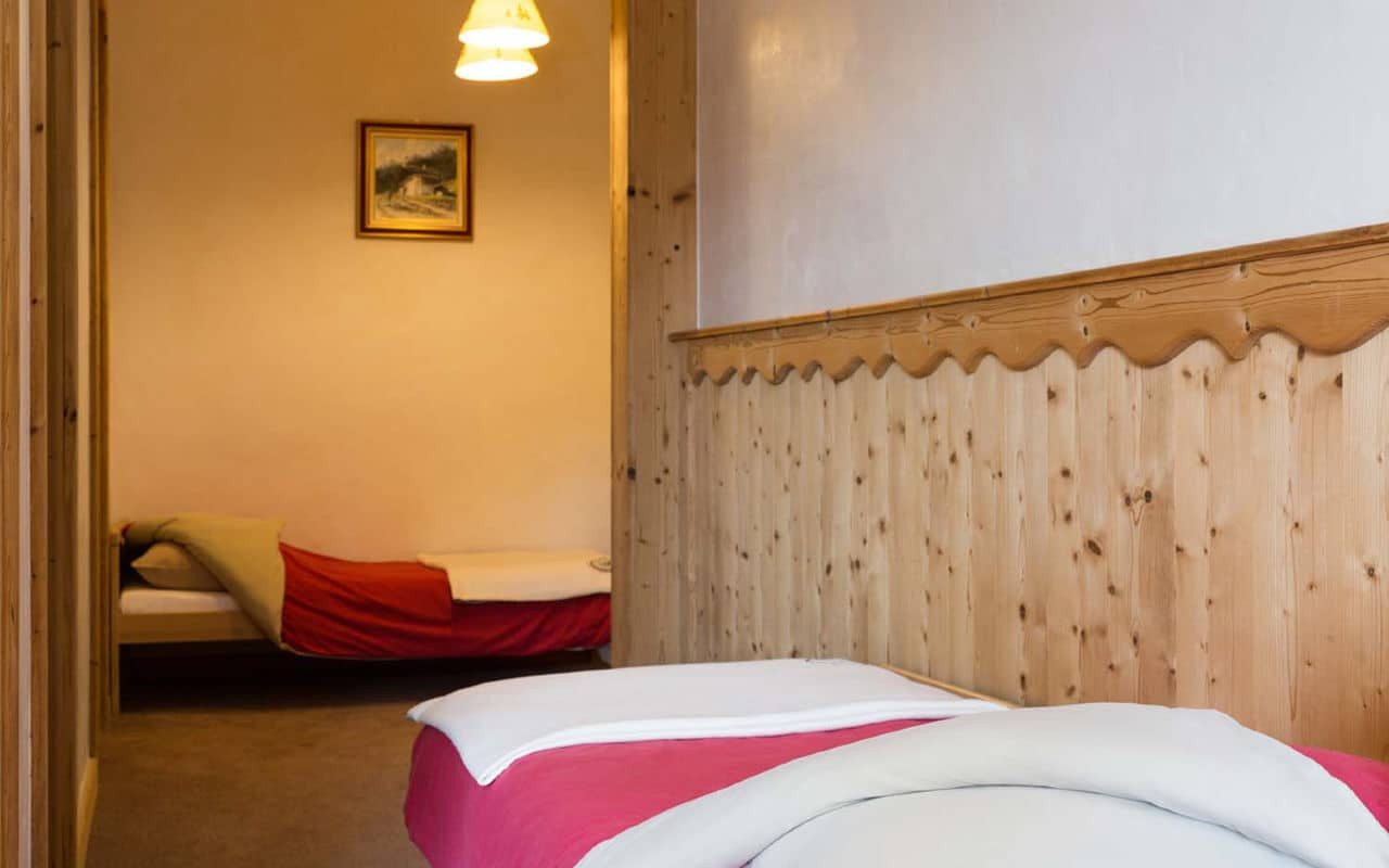 Room 85438-240232