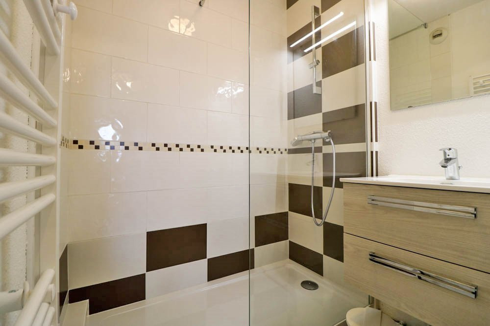 _clients_227370002_photos_158q_3429962