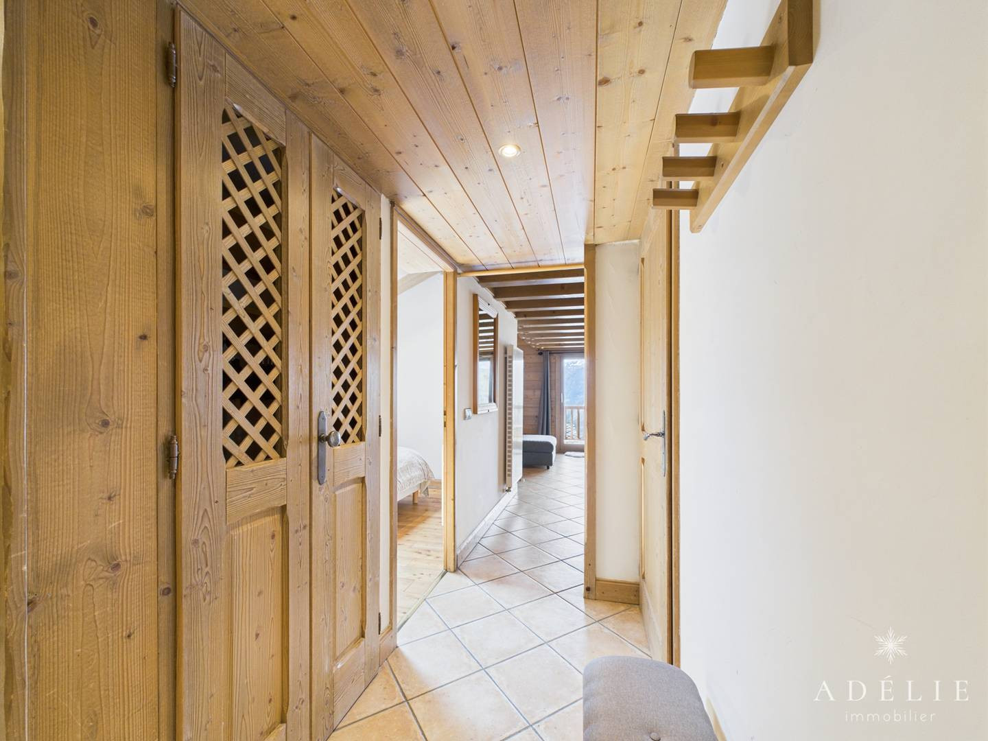 _clients_227370002_photos_198j_4190059