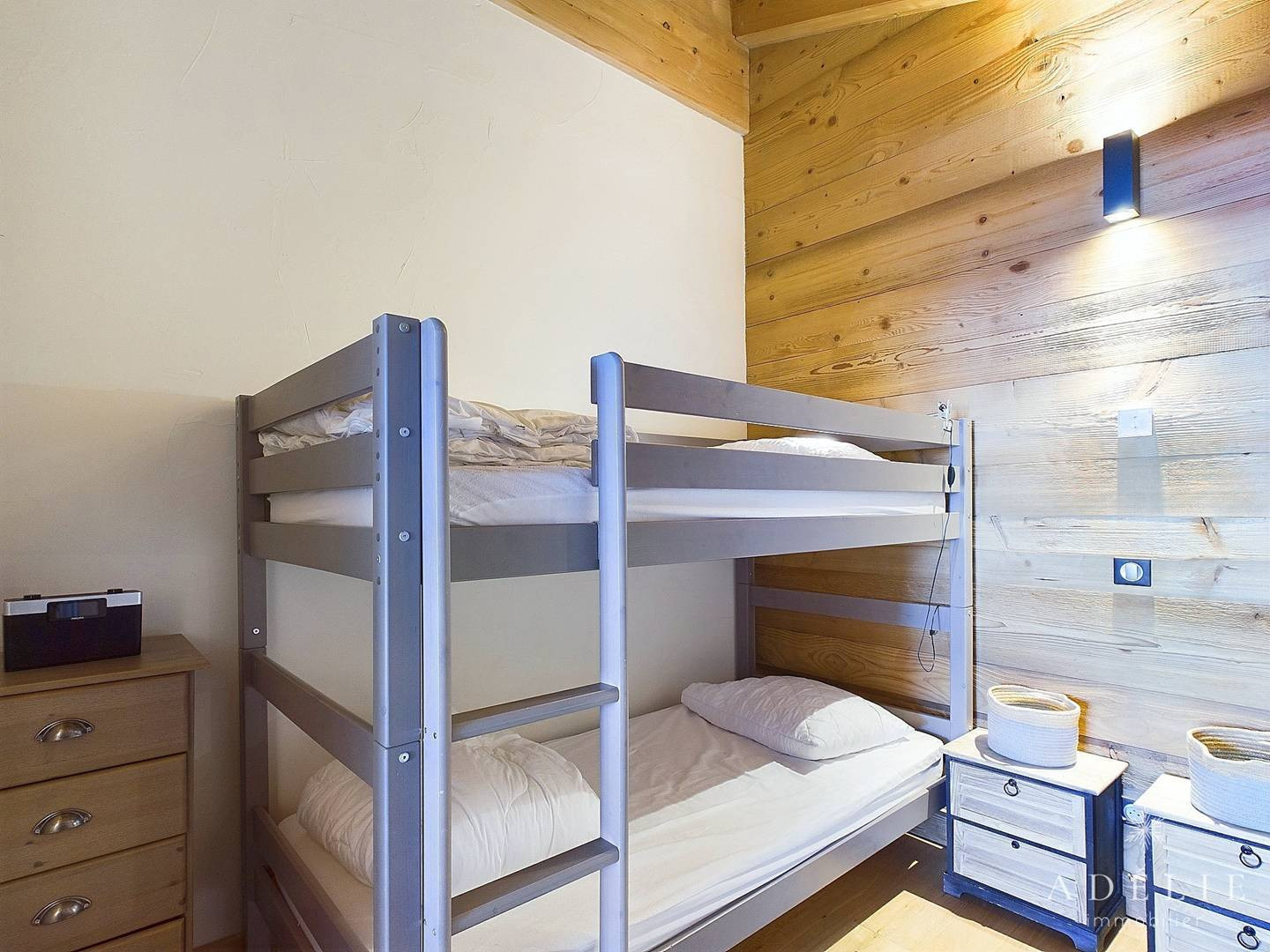 _clients_227370002_photos_215j_4585918