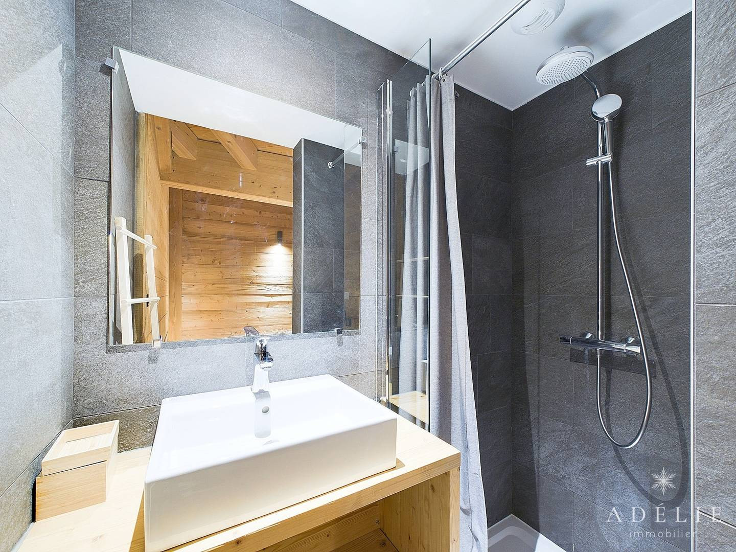 _clients_227370002_photos_215p_4585924