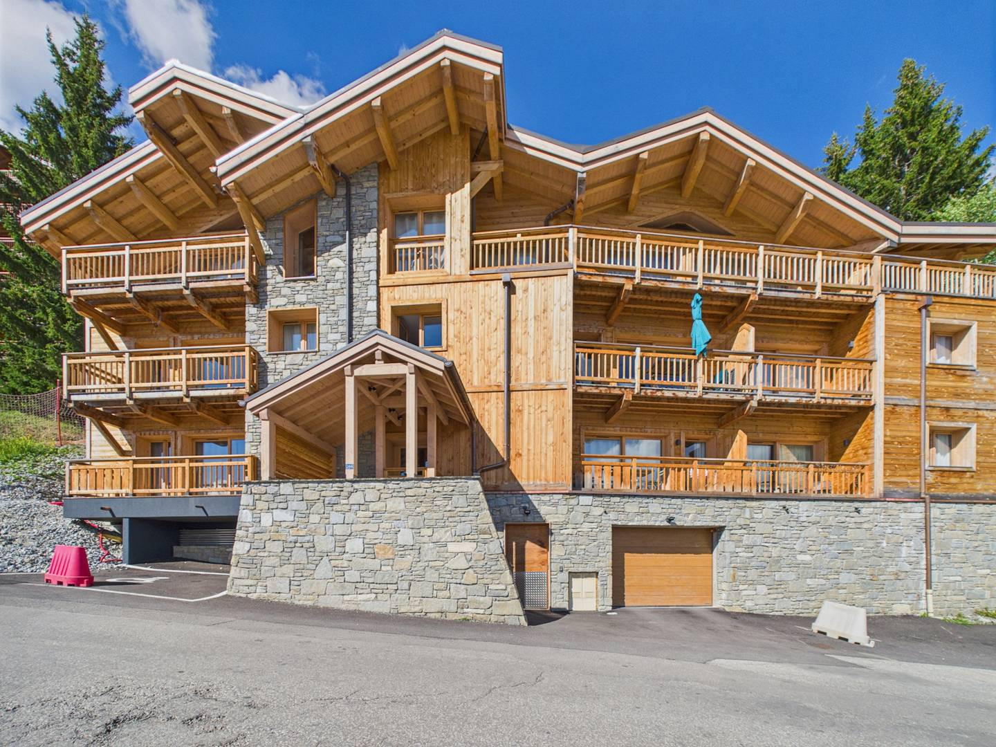 _clients_227370002_photos_293p_4610308