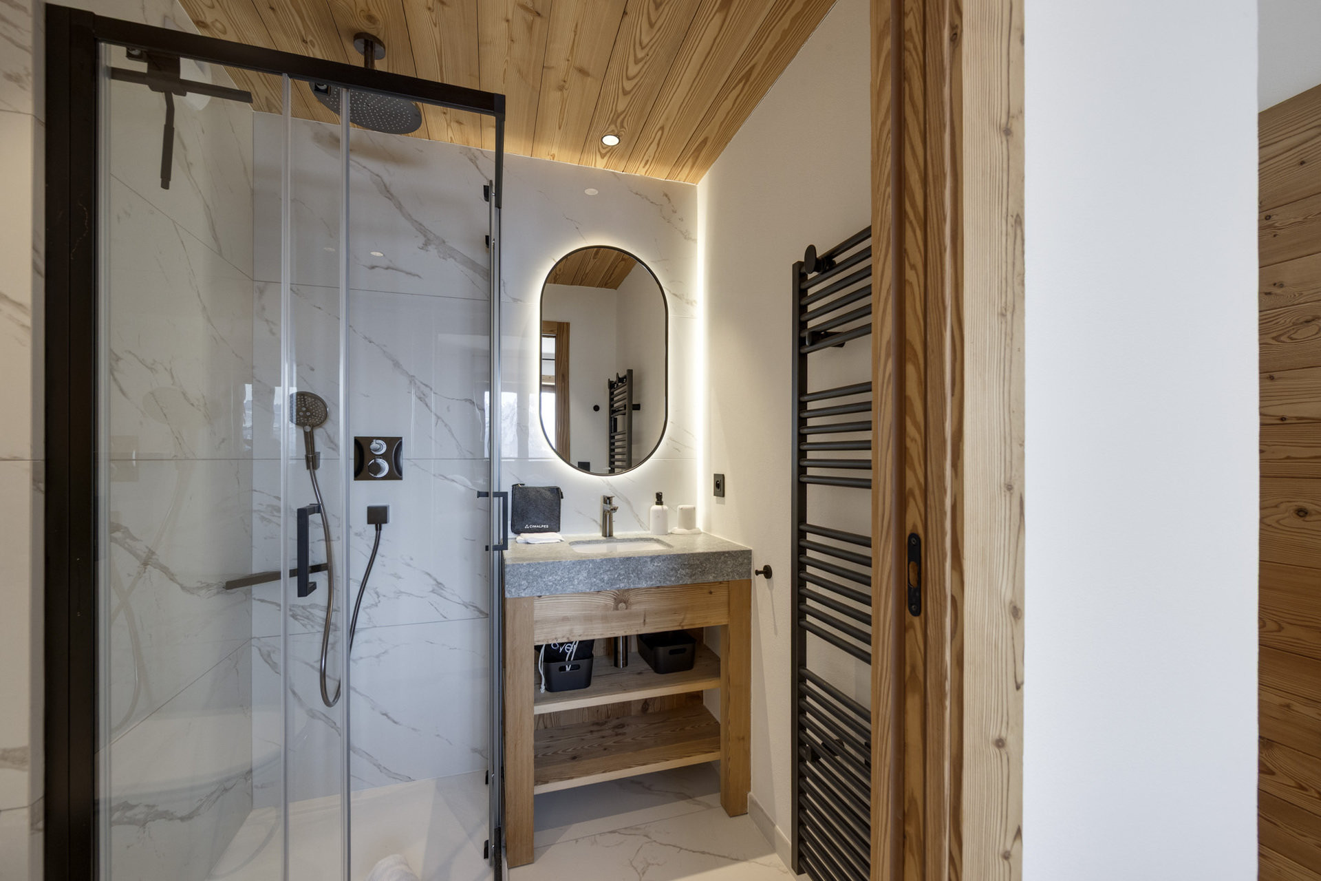 _lv_images__lot_0075554130_13_4598497