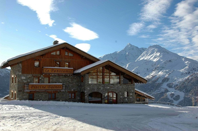 exterieur-hiver-residence-le-panoramic-la-rosiere