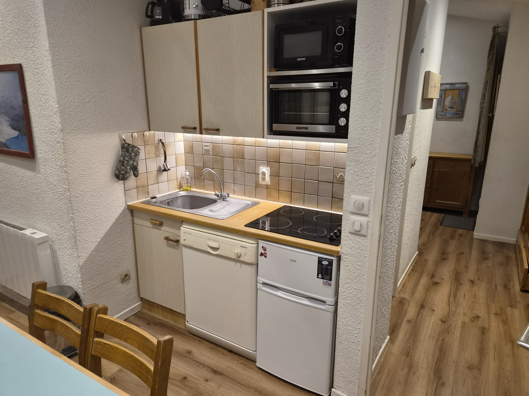 Cuisine, Studio TR721, La Rosière