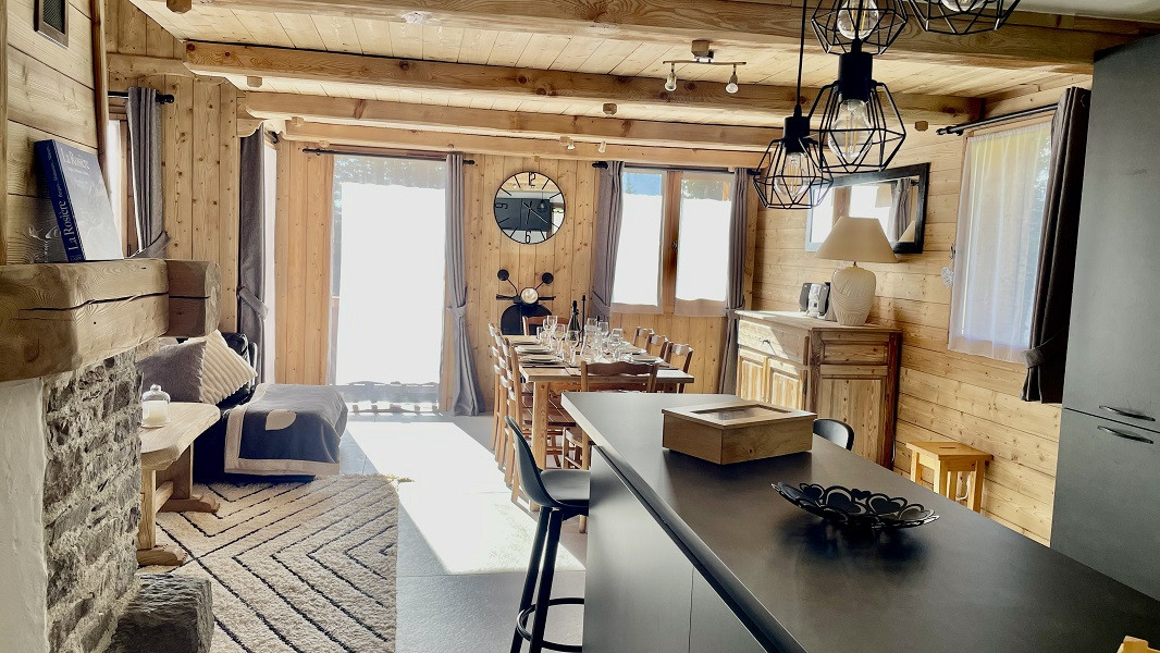 Séjour salle à manger, Chalet Soleil, La Rosiere, vue 1