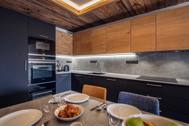 la-rosiere-appartement-1-cuisine-richard-roberts-3479911