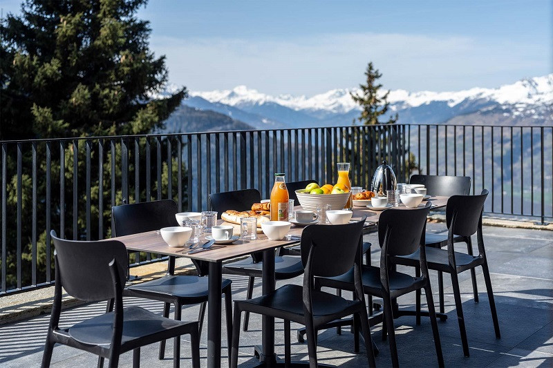 la-rosiere-appartement-2-petit-dejeuner-balcon-richard-roberts-3479925