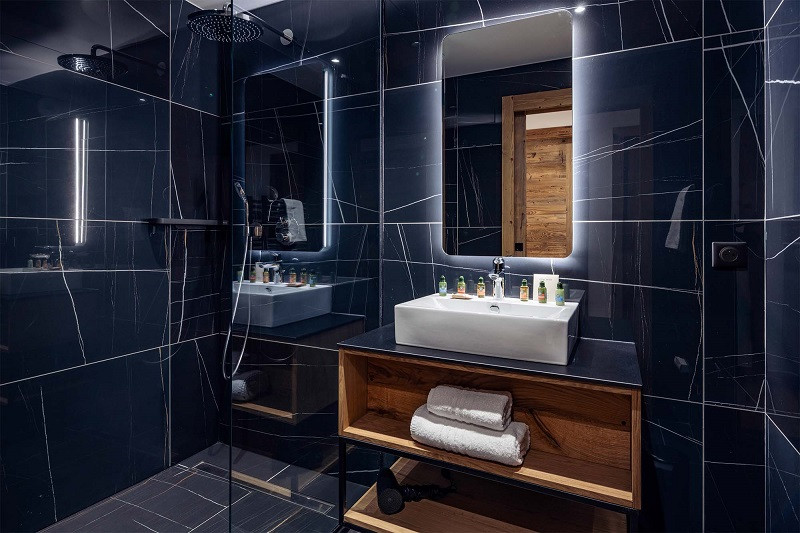 la-rosiere-appartement-6-salle-de-bain-richard-roberts-3479993