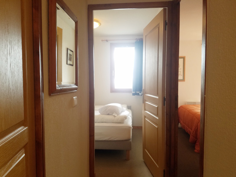 Couloir chambres, Appartement NV005, Les Niverolles, La Rosière