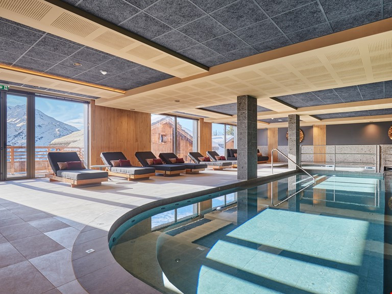 piscine-odalys-ecrin-blanc