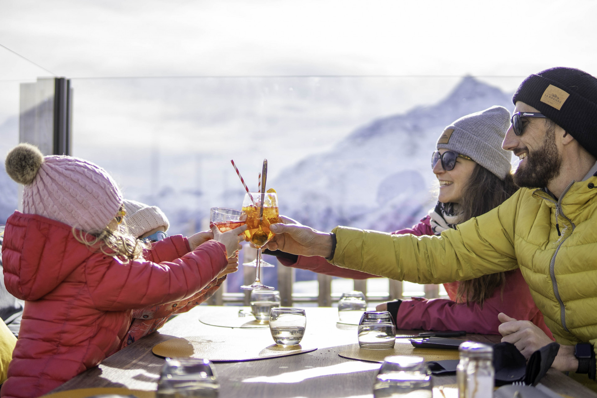 Restaurant d'Altitude pour un verre en famille sur l'Espace San Bernardo
