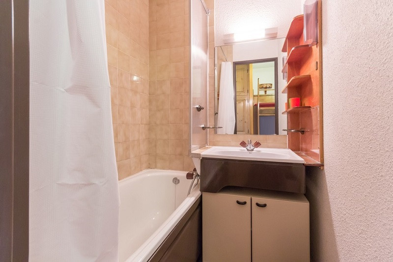 Salle de bain, Studio BB109, Les Bouquetins, La Rosière