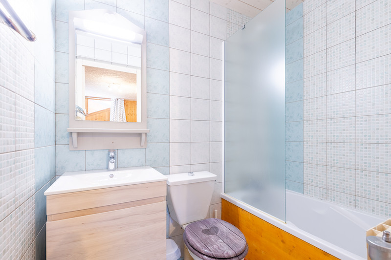 Salle de bain 1, Le tyrol, La Rosière