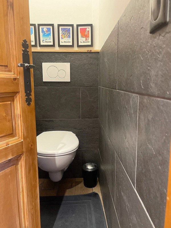 toilettes-appartement-chri05-le-christiania-la-rosiere