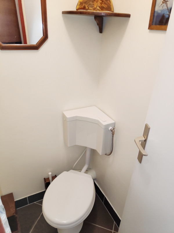 Toilettes indépendantes, Appartement VL115, Le Valaisan, La Rosière
