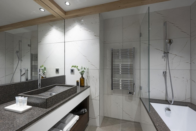 Salle de bain, Appartement 2P4PERS, Alpen Lodge, La Rosière salle-de-bain-appartement-2P4PERS-alpen-lodge-la-rosiere