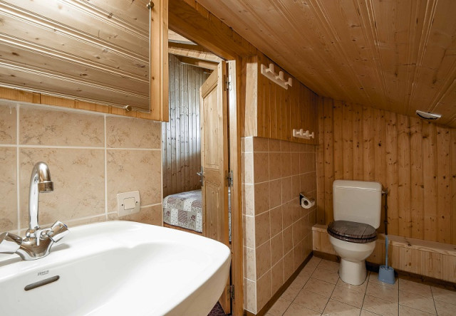 Petite salle de bain, Appartement 6P12, Résidence Le Panoramic, La Rosière Petite salle de bain, Appartement 6P12, Résidence Le Panoramic, La Rosière