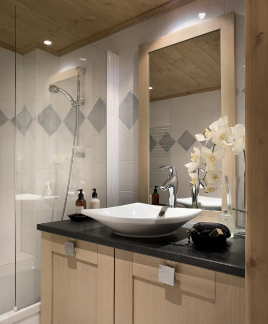 Salle de bain, Appartement 3P6OR, Les Marmottons, La Rosière salle-de-bain-appartement-3P6OR-les-marmottons-la-rosiere