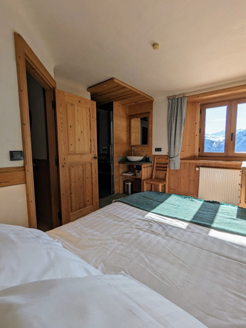 chambre-ouest-2web-3021968 chambre-ouest-2web-3021968