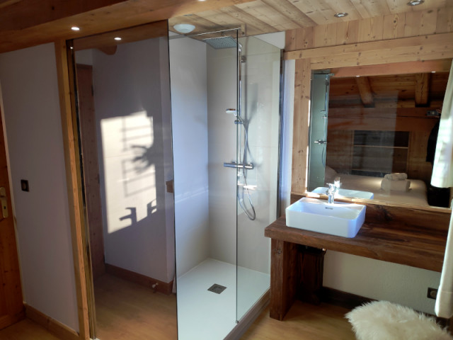 chambre-2-appartement-CRYS6-le-crystal-la-rosiere-vue-5