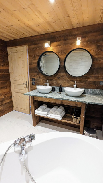 gentiane-sdb2web-3021984 gentiane-sdb2web-3021984