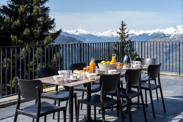 la-rosiere-appartement-2-petit-dejeuner-balcon-richard-roberts-3479925