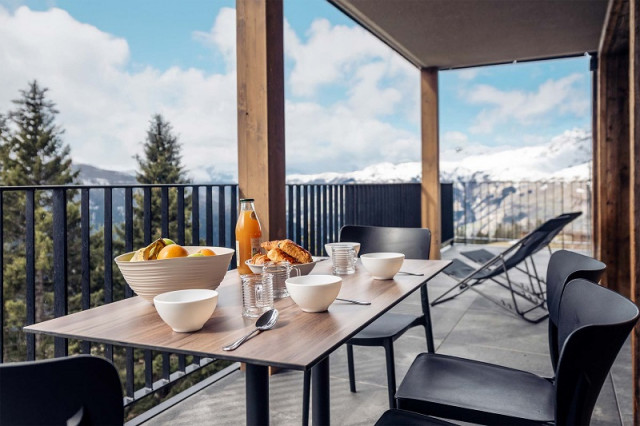 la-rosiere-appartement-4-petit-dejeuner-balcon-richard-roberts-3479955