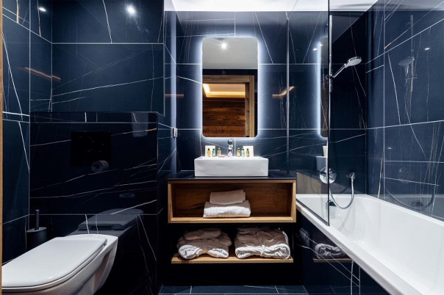 la-rosiere-appartement-4-salle-de-bain-richard-roberts-3-3479958