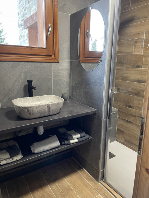 Salle de bain 4, Appartement Amelia, Chalet l'Ourson, La Rosière