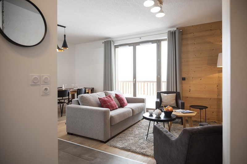 Séjour, Appartement 4 pièces, Le Hameau de Barthélémy, La Rosière, vue 4 - © Manu Reyboz sejour-appartement-4-pieces-le-hameau-de-barthelemy-la-rosiere-vue-4