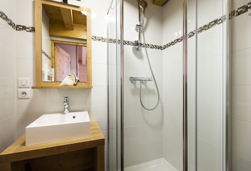Salle de bain 1, Appartement Belvédère RIT002, Résidence Miravidi, La Rosière Salle de bain 1, Appartement Belvédère RIT002, Résidence Miravidi, La Rosière