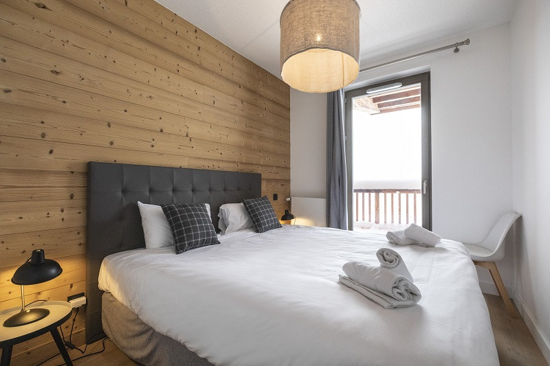 Chambre 1, Appartement 4 pièces, Le Hameau de Barthélémy, La Rosière - © Manu Reyboz chambre-1-appartement-4-pieces-le-hameau-de-barthelemy-la-rosiere
