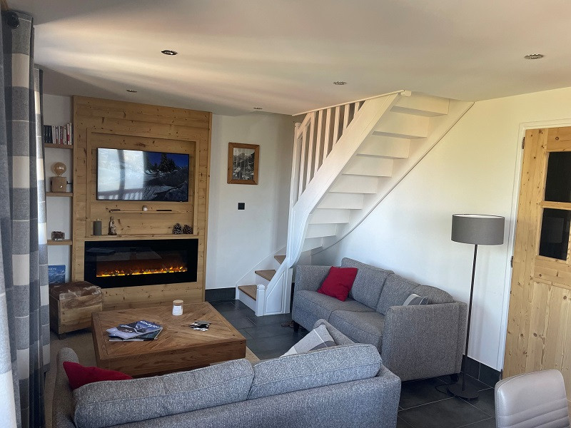 Séjour, Appartement Les Mélèzes, Chalet Les Airelles, La Rosière, vue 1