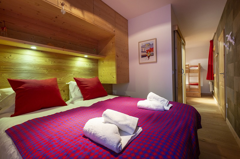 chambre-1-appartement-gelinotte-RIT006-residence-miravidi-la-rosiere