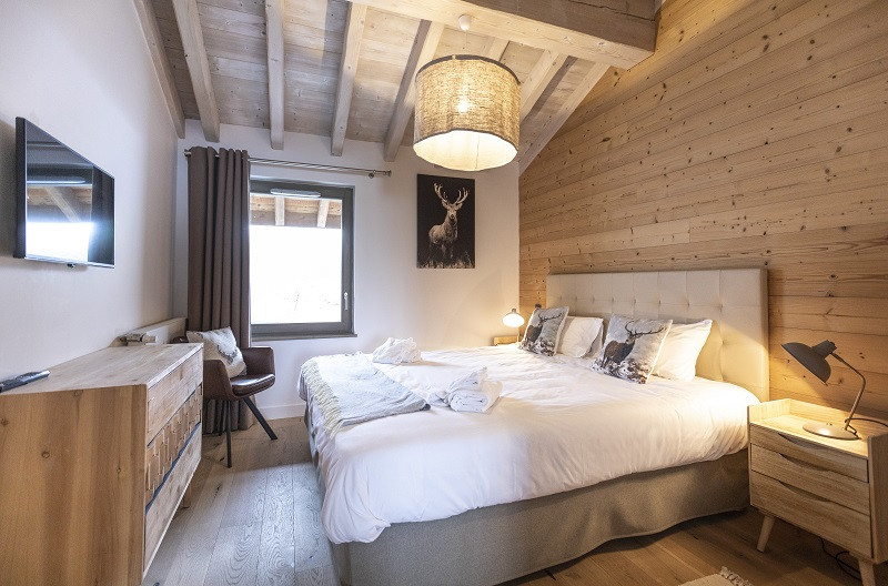 Chambre 1, Appartement 2 pièces, Le Hameau de Barthélémy, La Rosière - © Manu Reyboz chambre-1-appartement-2-pieces-le-hameau-de-barthelemy-la-rosiere