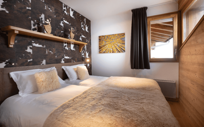 Room 202913-551717 Room 202913-551717