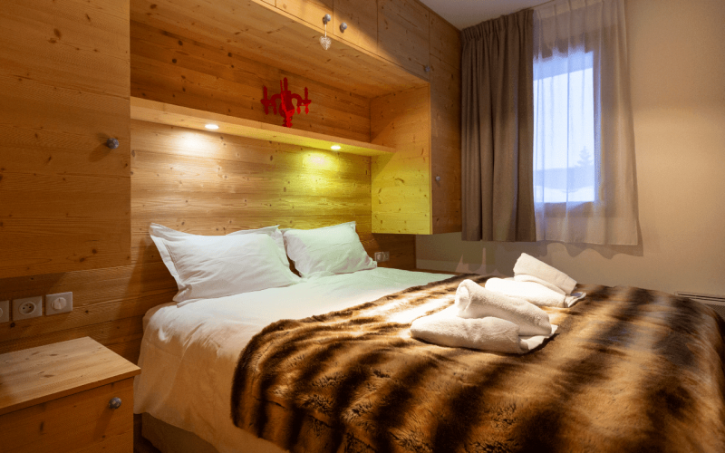 Room 202764-551324 Room 202764-551324