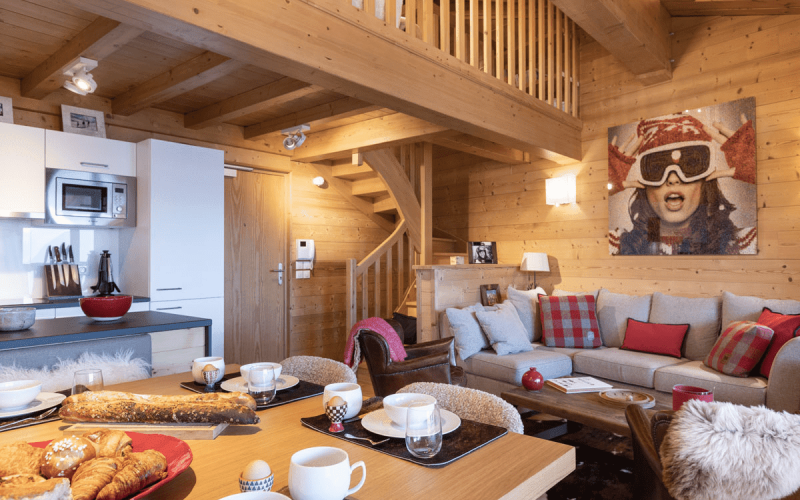 Room 202749-551305 Room 202749-551305