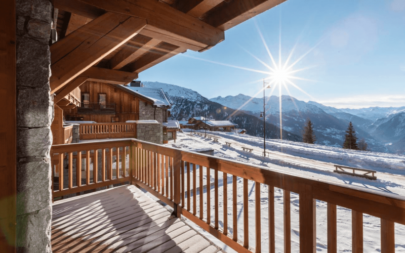 Room 202751-551308 Room 202751-551308