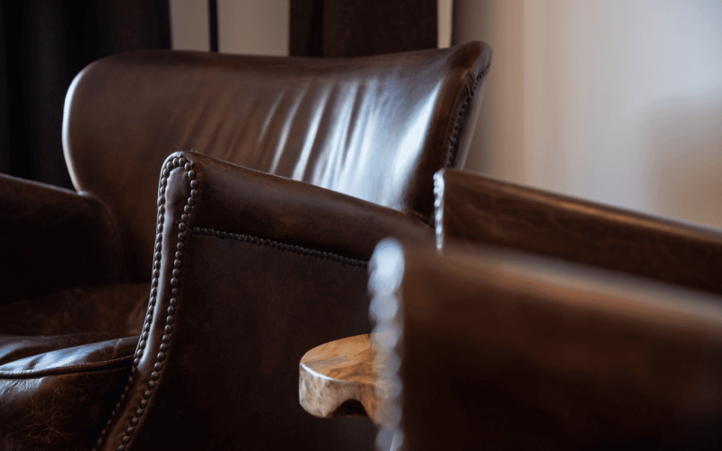 Room 202751-551308 Room 202751-551308